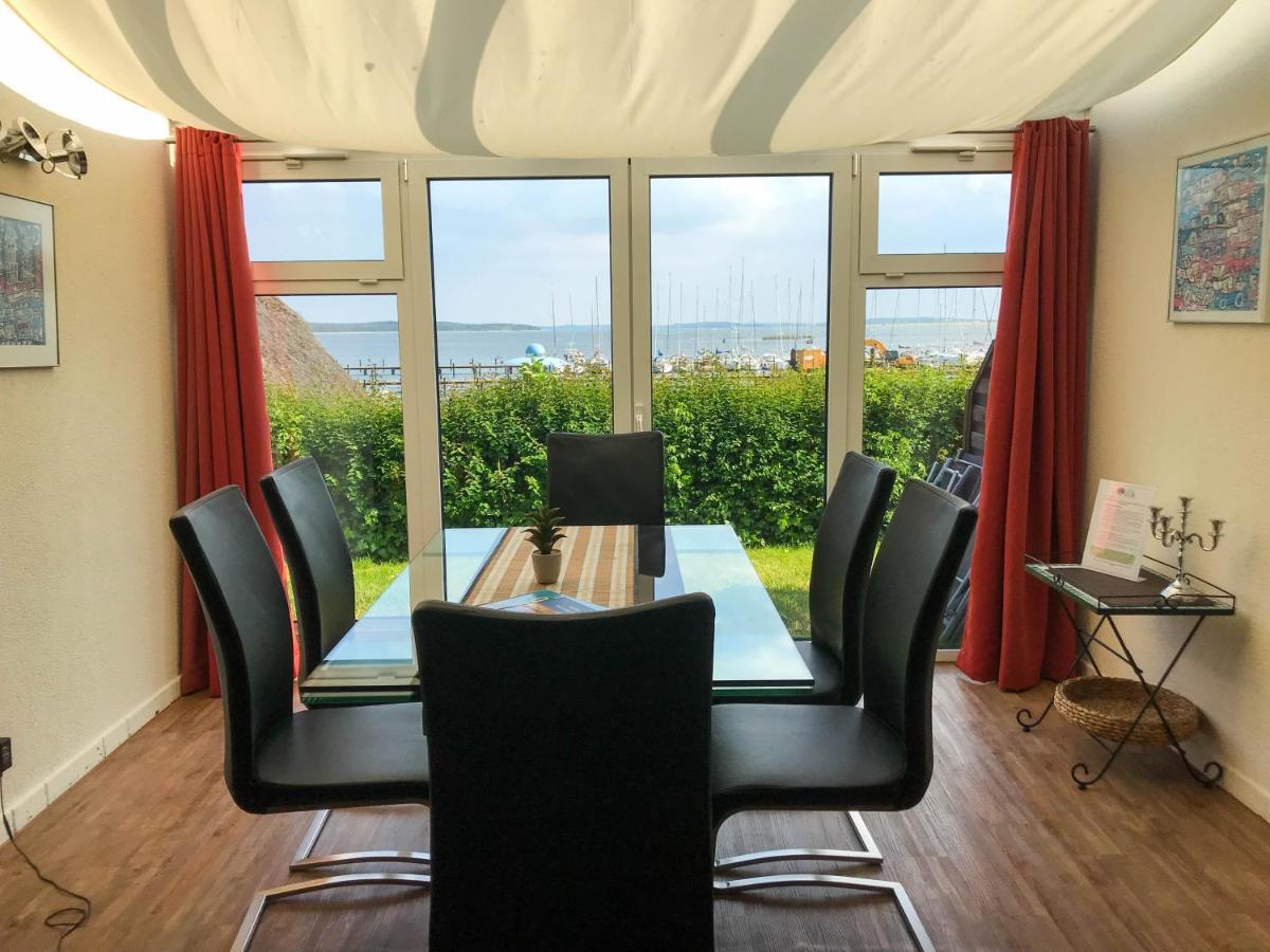 Ferienhaus Suedblick Am Yachthafen Breege Exterior photo