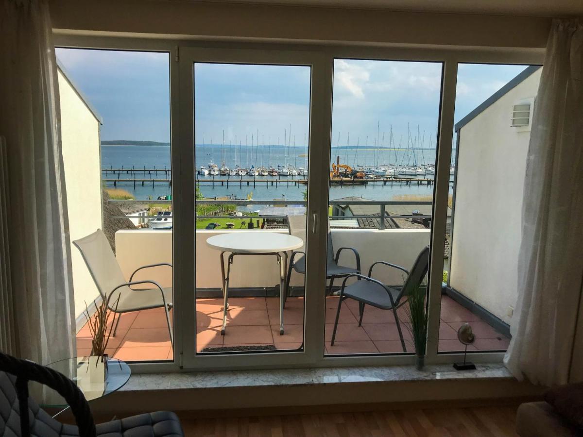 Ferienhaus Suedblick Am Yachthafen Breege Exterior photo